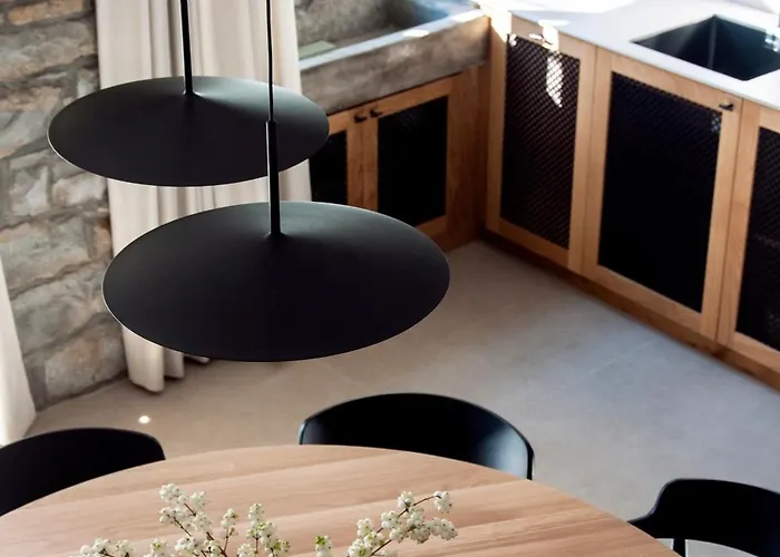 Hisa Marija * Zgornje Skofije