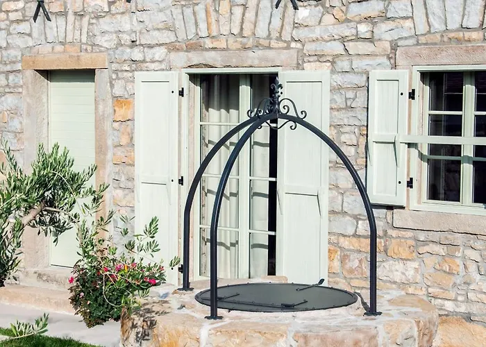 Hisa Marija Villa Zgornje Skofije